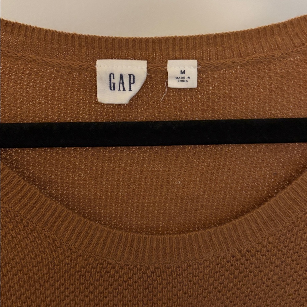 Gap sweater - Picture 2 of 3